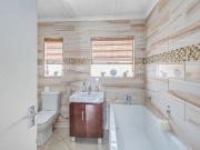 2 Bedroom House For Sale in Cosmo City