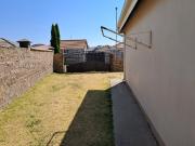 2 Bedroom House For Sale in Crystal Park