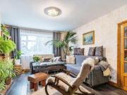 2 Bedroom House For Sale In Edmonton, London
