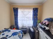 2 Bedroom House For Sale in Fleurhof