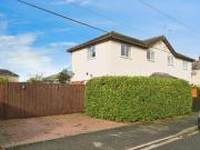 2 bedroom house for sale in Glenthorne Avenue,...