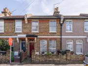 2 bedroom house for sale in Hervey Park Road,...