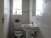 2 Bedroom House For Sale in Oakdene