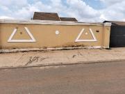 2 Bedroom House For Sale in Protea Glen