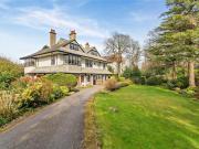 2 Bedroom House Harrogate North Yorkshire 94075580