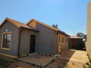 2 Bedroom House in Alliance 2 Bedroom House in Alliance