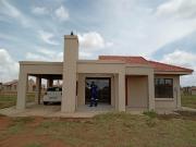 2 Bedroom House in Doringkruin