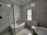 2 Bedroom House in Florentia