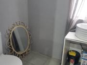 2 Bedroom House in Kensington