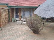 2 Bedroom House in Meiringspark