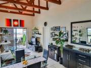 2 Bedroom House in Mill Hill