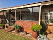 2 Bedroom House in Montana Park
