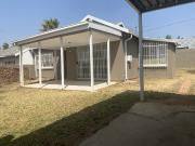 2 Bedroom House in Noordwyk