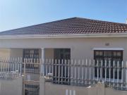 2 Bedroom House in North End