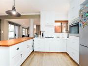 2 Bedroom House in Parktown North