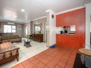 2 Bedroom House in Parow Valley