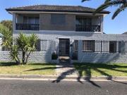 2 Bedroom House in Pinati