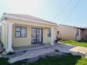 2 Bedroom House in Port Elizabeth Central