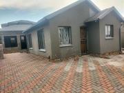 2 Bedroom House in Pretoria West