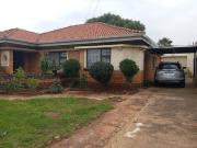 2 Bedroom House in Primrose Hill