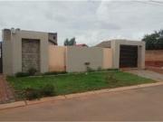 2 Bedroom House in Protea Glen