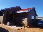 2 Bedroom House in Protea North