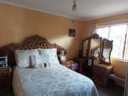 2 Bedroom House in Queensburgh Central