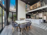 2 Bedroom House in Rosebank
