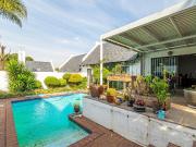 2 Bedroom House in Strathavon