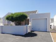 2 Bedroom House in Sunningdale