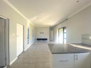 2 Bedroom House in Wedgewood Golf Estate 2 Bedroom House in Wedgewood Golf Estate