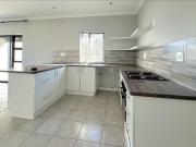 2 Bedroom House in Wedgewood Golf Estate