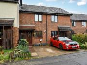 2 Bedroom House Kingston Upon Thames Greater London 97055027