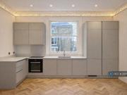 2 Bedroom House London London 98437733