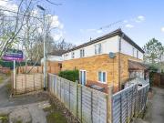 2 Bedroom House Northampton Northamptonshire 92108318