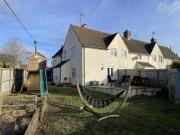 2 Bedroom House Northleach Gloucestershire 99840111