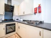 2 Bedroom House Plymouth Devon 100436678