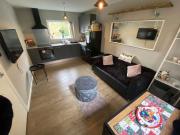 2 Bedroom House Share