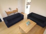 2 bedroom house share for rent in Western Approach...