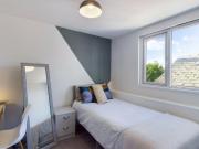 2 bedroom house share to rent