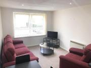 2 bedroom house share to rent