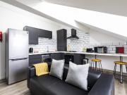 2 bedroom house share to rent