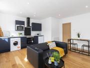 2 bedroom house share to rent