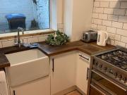 2 bedroom house share to rent