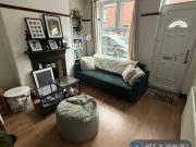 2 Bedroom House Sheffield South Yorkshire 97898060