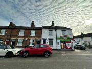 2 Bedroom House St. Albans Hertfordshire 93764817