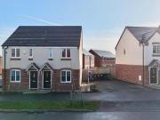 2 Bedroom House Stone Staffordshire 90852645