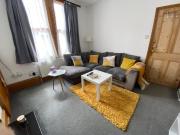 2 bedroom House To Let