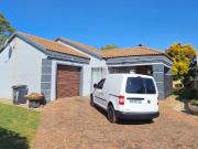 2 Bedroom House To Let in Brakpan North