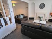 2 bedroom house to rent